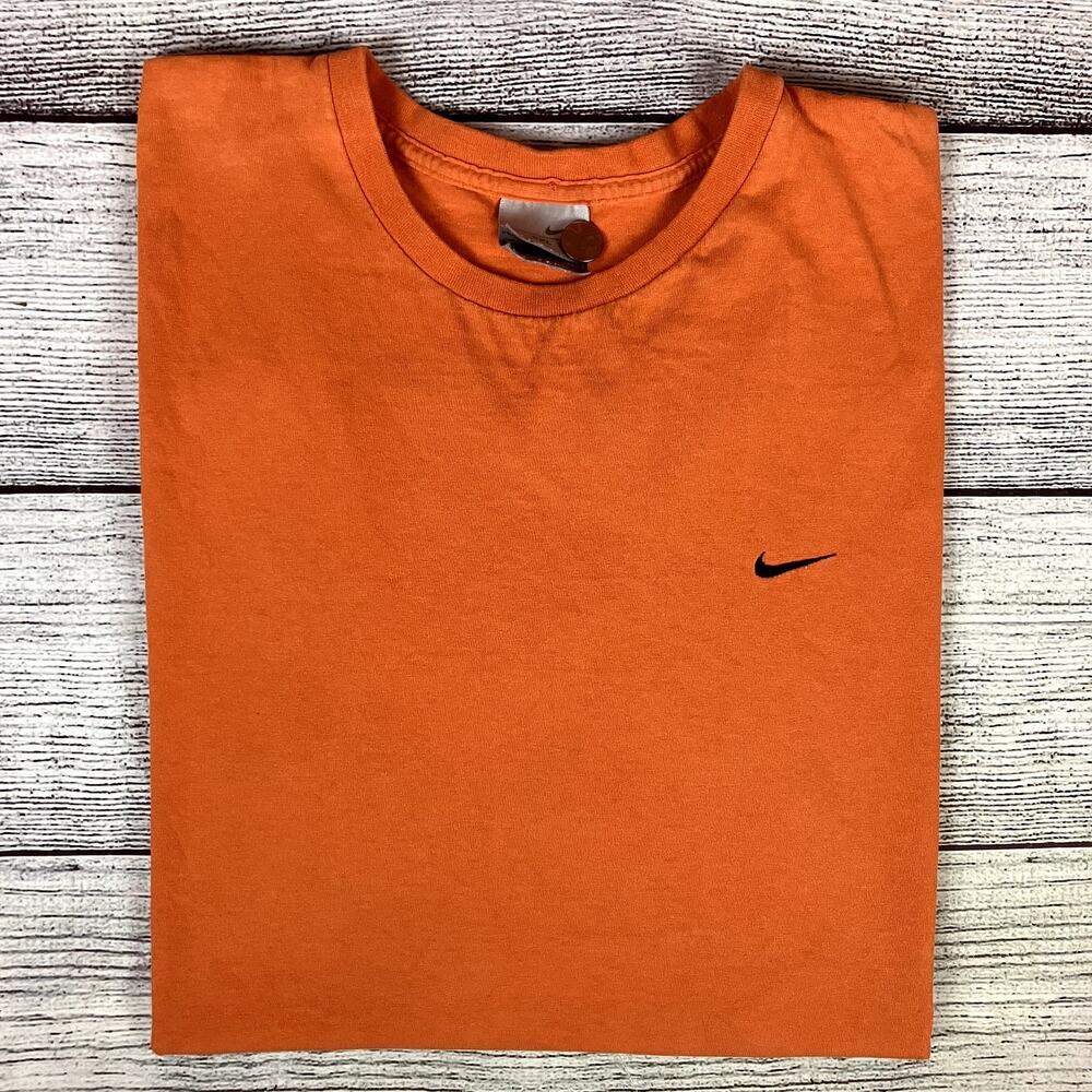 Vintage 1990s Nike Silver Tag Orange Essential T-shirt